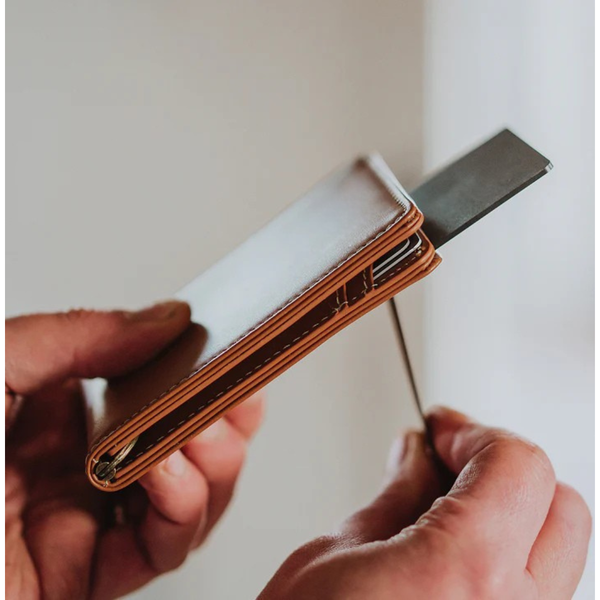 QUICK-ACCESS PULL TAB